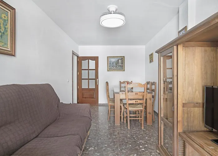 Ramon Apartment *